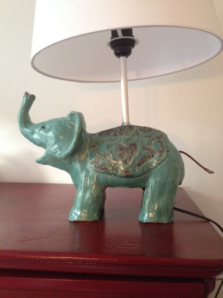 Random work from Laurien Versteegh | Elefant lamp - ceramic | Elefant